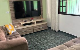 Sobrado aconchegante Ubatuba